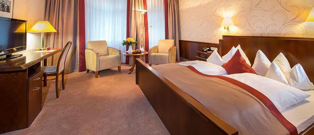 Parkhotel Stadtallendorf Zewnętrze zdjęcie